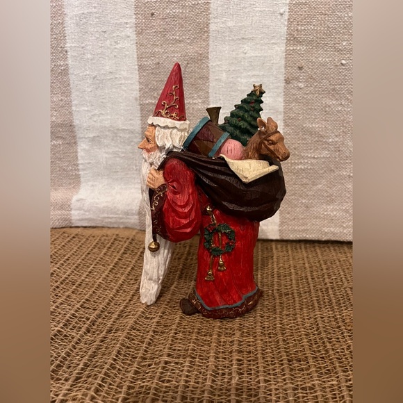 Vintage Santa Claus Figurine – 8” Tall – Old World Father Christmas - Picture 4 of 6